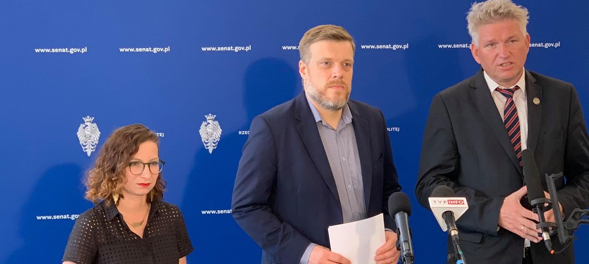 Lewica w&nbsp;obronie zatrudnionych na&nbsp;&#8220;śmieciówkach&#8221; &#8211; za&nbsp;postojowym